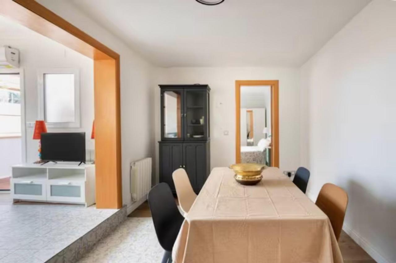 Terrace Apartment 圣阿德里安-德贝索斯 外观 照片